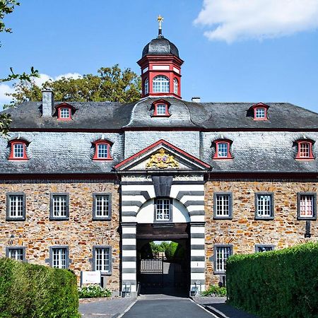 Schloss Hotel Burgbrohl Buitenkant foto